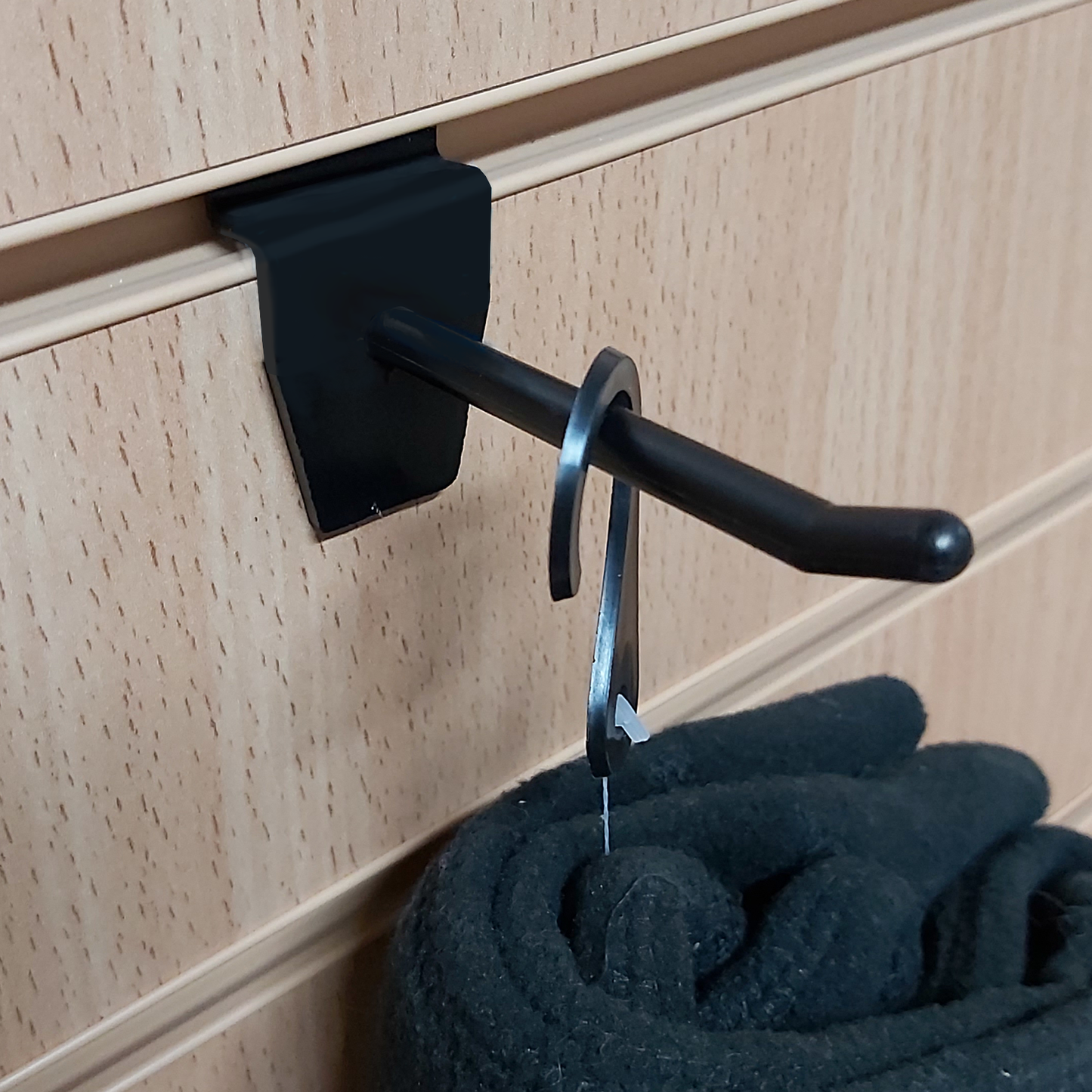 SLATWALL HOOK 75 MM